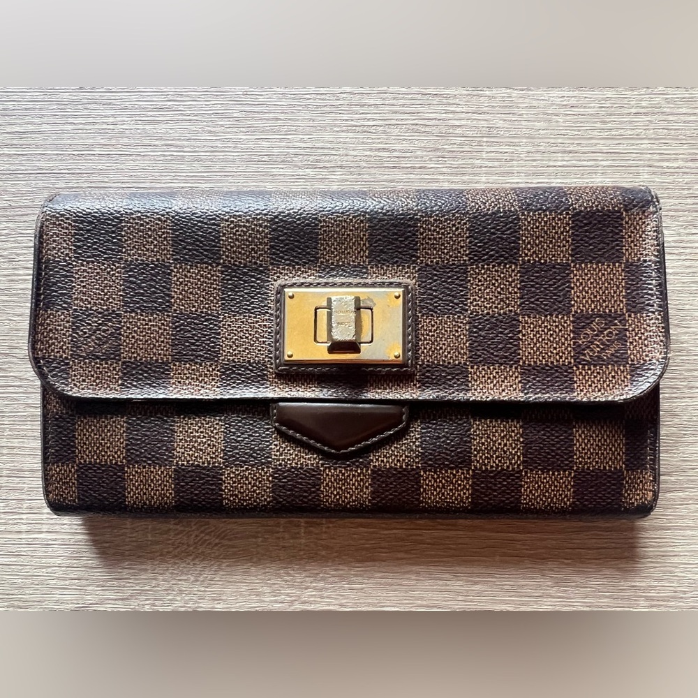Louis Vuitton Damier Ebene Long Wallet